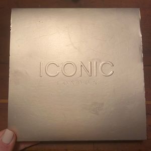 Iconic London-Day to Slay Eyeshadow Palette